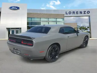 Dodge Challenger 2017 R/T 2dr Coupe