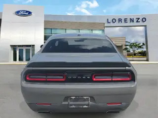 Dodge Challenger 2017 R/T 2dr Coupe