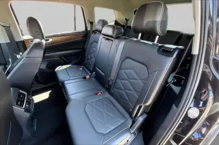 Volkswagen Atlas 2025 SE 4dr SUV con Tecnología
