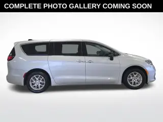 Chrysler Pacifica 2024 Touring L 4dr Mini-Van