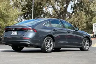 Honda Accord 2023 EX 4dr Sedan sin BSI