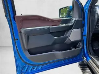 Ford F-150 2021 4x4 Lariat 4dr SuperCrew 5.5 ft. SB