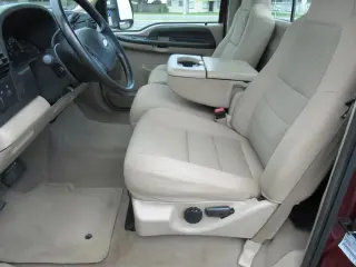 Ford F-250 Super Duty 2006 XL 2dr Regular Cab 4WD LB