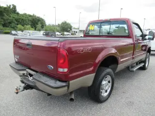 Ford F-250 Super Duty 2006 XL 2dr Regular Cab 4WD LB