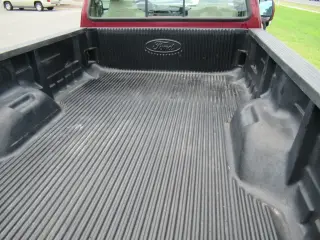 Ford F-250 Super Duty 2006 XL 2dr Regular Cab 4WD LB