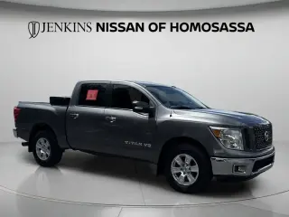 Nissan Titan 2019 4x4 SV 4dr Crew Cab