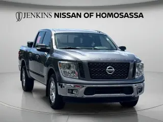 Nissan Titan 2019 4x4 SV 4dr Crew Cab