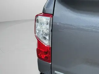 Nissan Titan 2019 4x4 SV 4dr Crew Cab