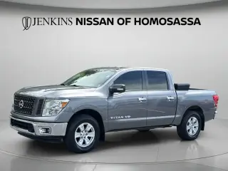 Nissan Titan 2019 4x4 SV 4dr Crew Cab