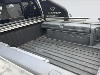Nissan Titan 2020 4x4 PRO-4X 4 puertas Crew Cab carrocería corta de 5.6 pies