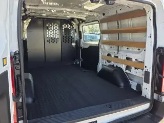 Ford Transit 2025 250 3dr SWB Low Roof Cargo Van