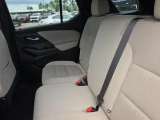 Chevrolet Traverse 2023 LS 4dr SUV con 1LS