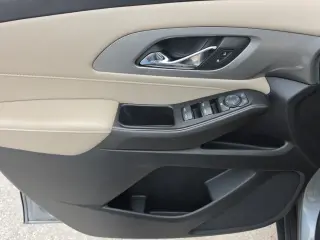 Chevrolet Traverse 2023 LS 4dr SUV con 1LS