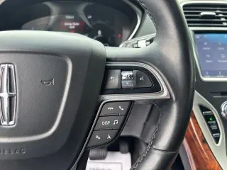 Lincoln Nautilus 2020 Reserve 4dr SUV