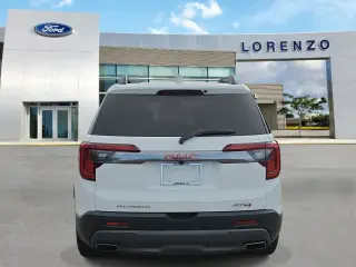 GMC Acadia 2023 4x4 AT4 4dr SUV