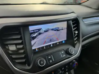 GMC Acadia 2023 4x4 AT4 4dr SUV