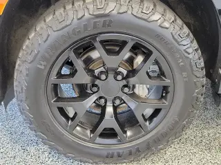 GMC Yukon 2021 4x4 SLT 4p SUV