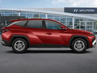 Hyundai TUCSON 2025 SE 4p SUV