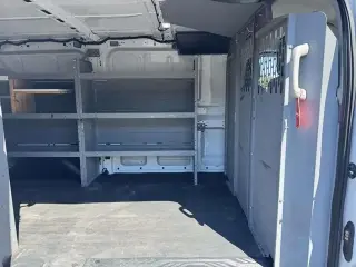 Ford Transit 2019 250 3dr SWB Techo Bajo Furgoneta de Carga con Puerta Corredera del Pasajero Lateral