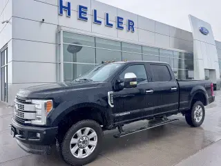 Ford F-350 Super Duty 2019 4x4 Platinum 4p Cabaña Extendida 6.8 pies SRW Camioneta Pick-up