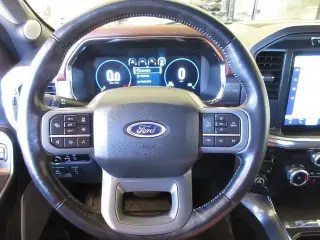 Ford F-150 2023 4x4 Lariat 4dr SuperCrew 6.5 ft. SB