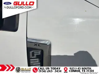 Ford F-250 Super Duty 2020 4x4 XL 4dr Crew Cab 8 ft. Camión de carga LB