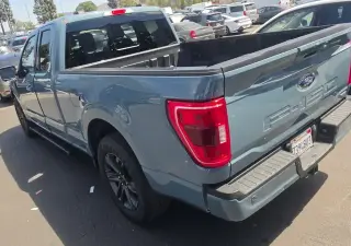 Ford F-150 2023 4x2 XLT 4dr SuperCab 6.5 ft. SB
