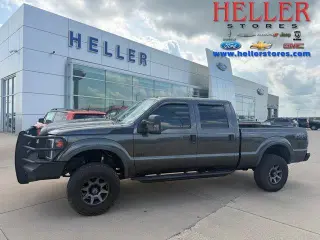 Ford F-250 Super Duty 2016 4x4 XLT 4p Cabaína Estándar 6.8 ft. SB Camioneta