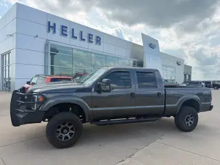 Ford F-250 Super Duty 2016 4x4 XLT 4p Cabaína Estándar 6.8 ft. SB Camioneta