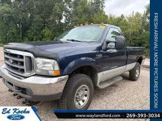 Ford F-250 Super Duty 2003 2dr Standard Cab XLT 4WD LB