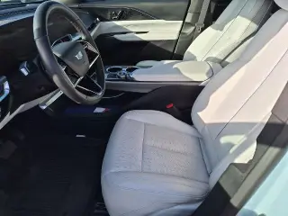 Cadillac LYRIQ 2024 Sport 1 4p SUV