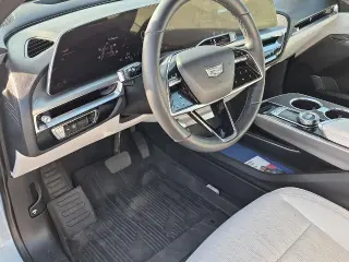 Cadillac LYRIQ 2024 Sport 1 4p SUV