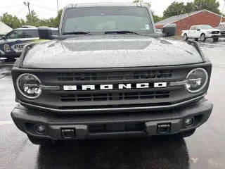 Ford Bronco 2024 4x4 Black Diamond 4dr SUV