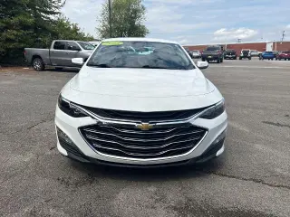 Chevrolet Malibu 2023 LT 4p Sedan con 1LT