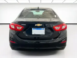 Chevrolet Cruze 2018 LS Auto 4p Sedan