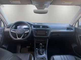 Volkswagen Tiguan 2023 SE 4p SUV