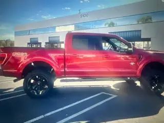 Ford F-150 2021 4x4 XLT 4dr SuperCrew 6.5 ft. SB