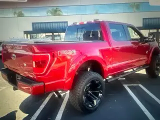 Ford F-150 2021 4x4 XLT 4dr SuperCrew 6.5 ft. SB