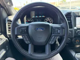 Ford F-150 2019 4x4 XLT 4dr SuperCrew 5.5 ft. SB