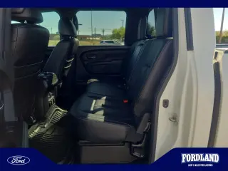 Nissan Titan 2019 4x4 S 4dr Crew Cab