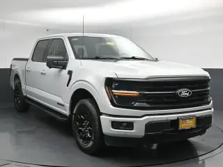 Ford F-150 2024 4x4 XLT 4p SuperCab 5.5 ft. CB