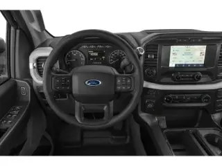Ford F-150 2023 4x4 XLT 4p SuperCrew 6.5 ft. SB