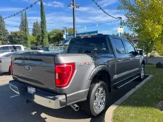 Ford F-150 2021 4x4 XLT 4dr SuperCrew 5.5 ft. SB