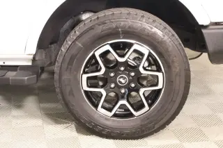 Ford Bronco 2024 4x4 Outer Banks 4dr SUV