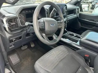 Ford F-150 2023 4x2 XL 4dr SuperCrew 5.5 ft. SB