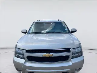 Chevrolet Suburban 2013 4x2 LT 4dr SUV