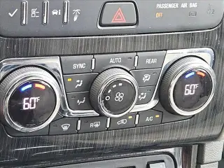 Chevrolet Traverse 2017 4x4 LT 4p SUV con 2LT