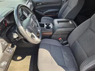 GMC Yukon 2016 4x2 SLE SUV 4p.