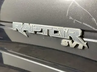 Ford F-150 2014 4x4 SVT Raptor 4dr SuperCrew Styleside 5.5 ft. SB