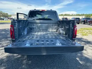 Ford F-150 2025 4x4 XLT 4dr SuperCrew 5.5 ft. SB